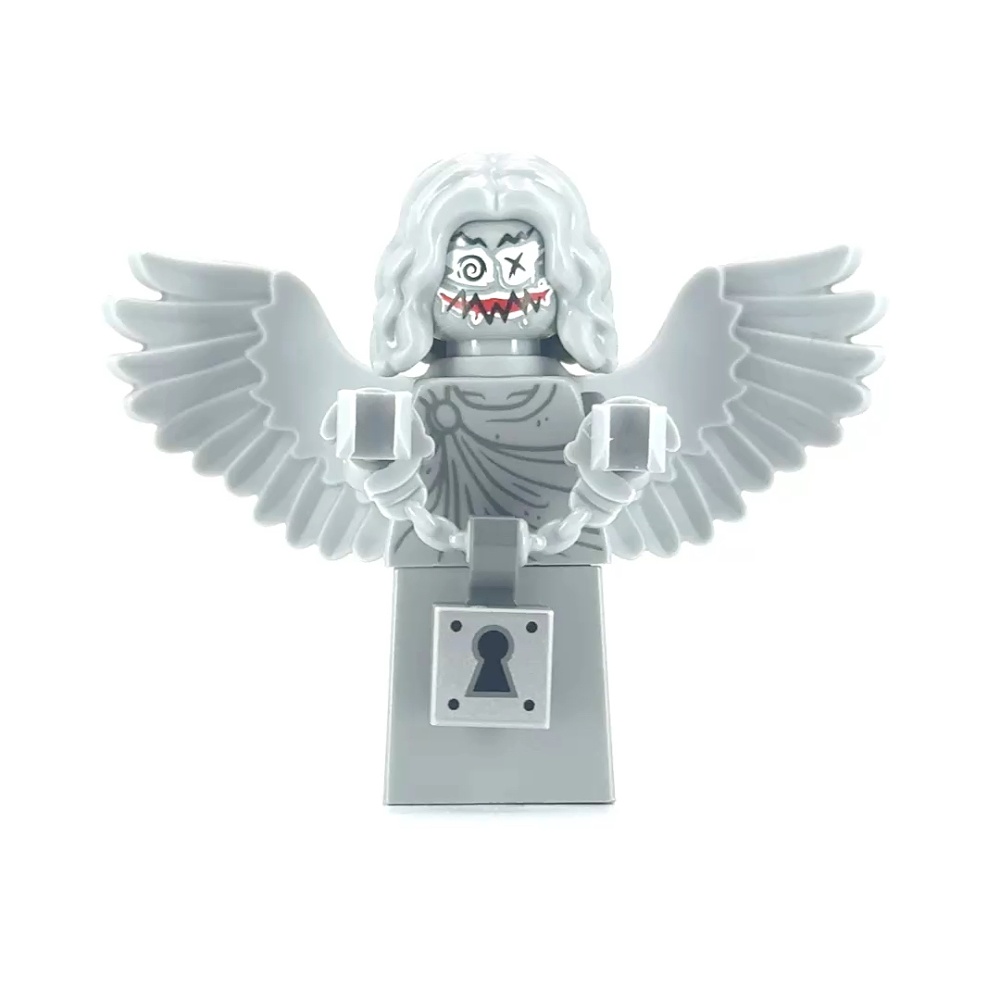 Arkham Asylum Statue