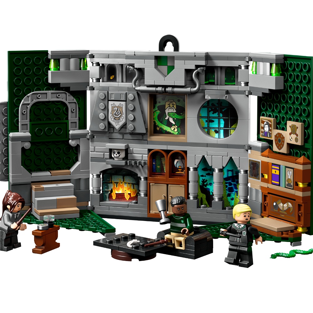 Slytherin House Banner